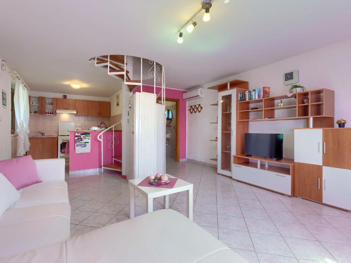 Holiday Home Nikolina - Roj412 By Interhome Sveti Petar u Sumi Kültér fotó